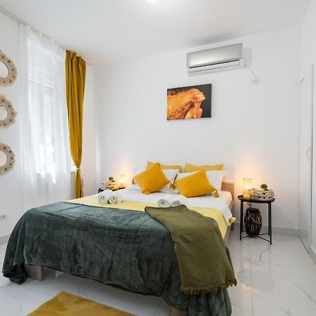 Light-Monza-Unirii Apartment Bucureşti Exterior foto