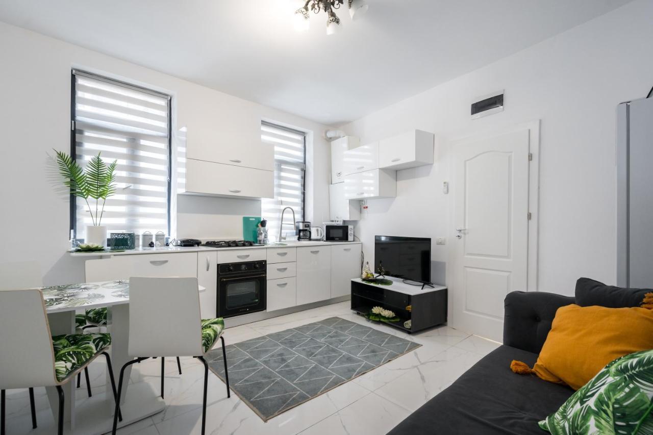 Light-Monza-Unirii Apartment Bucureşti Exterior foto