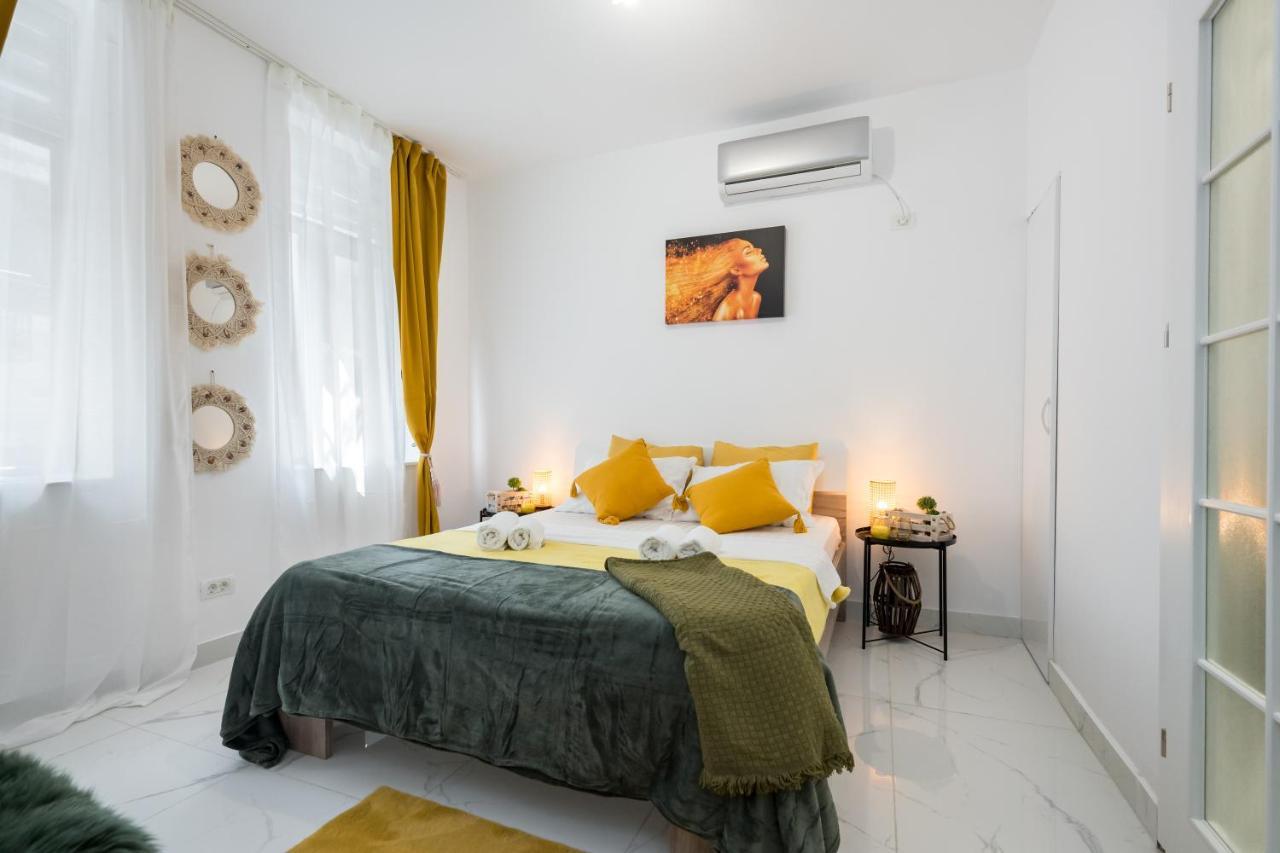 Light-Monza-Unirii Apartment Bucureşti Exterior foto